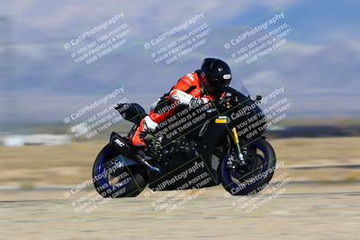 media/May-15-2022-SoCal Trackdays (Sun) [[33a09aef31]]/Back Straight Speed Shots (835am)/